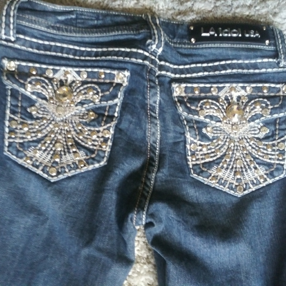 Jeans - Picture 2 of 4